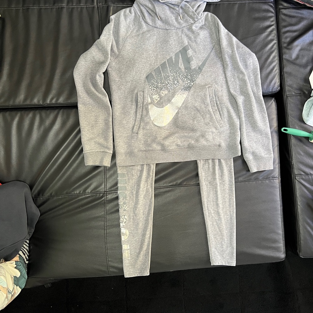 Nike Heather Gray Tracksuit